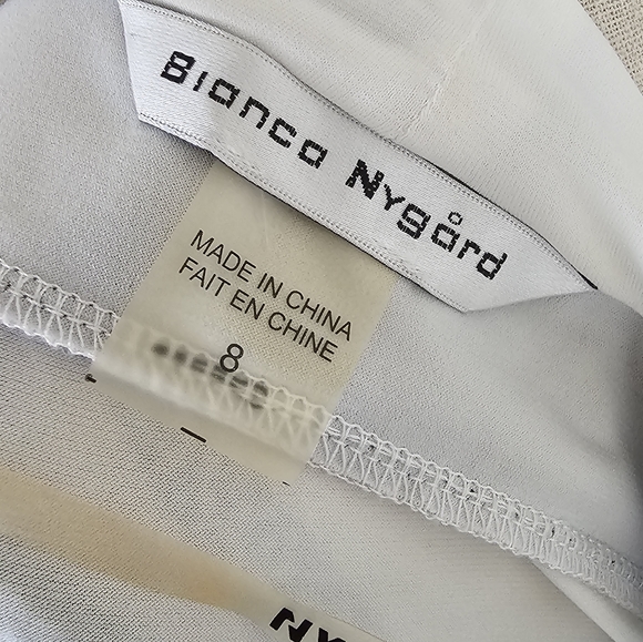 Bianca Nygard weighted front sleeveless cowl - Picture 3 of 6